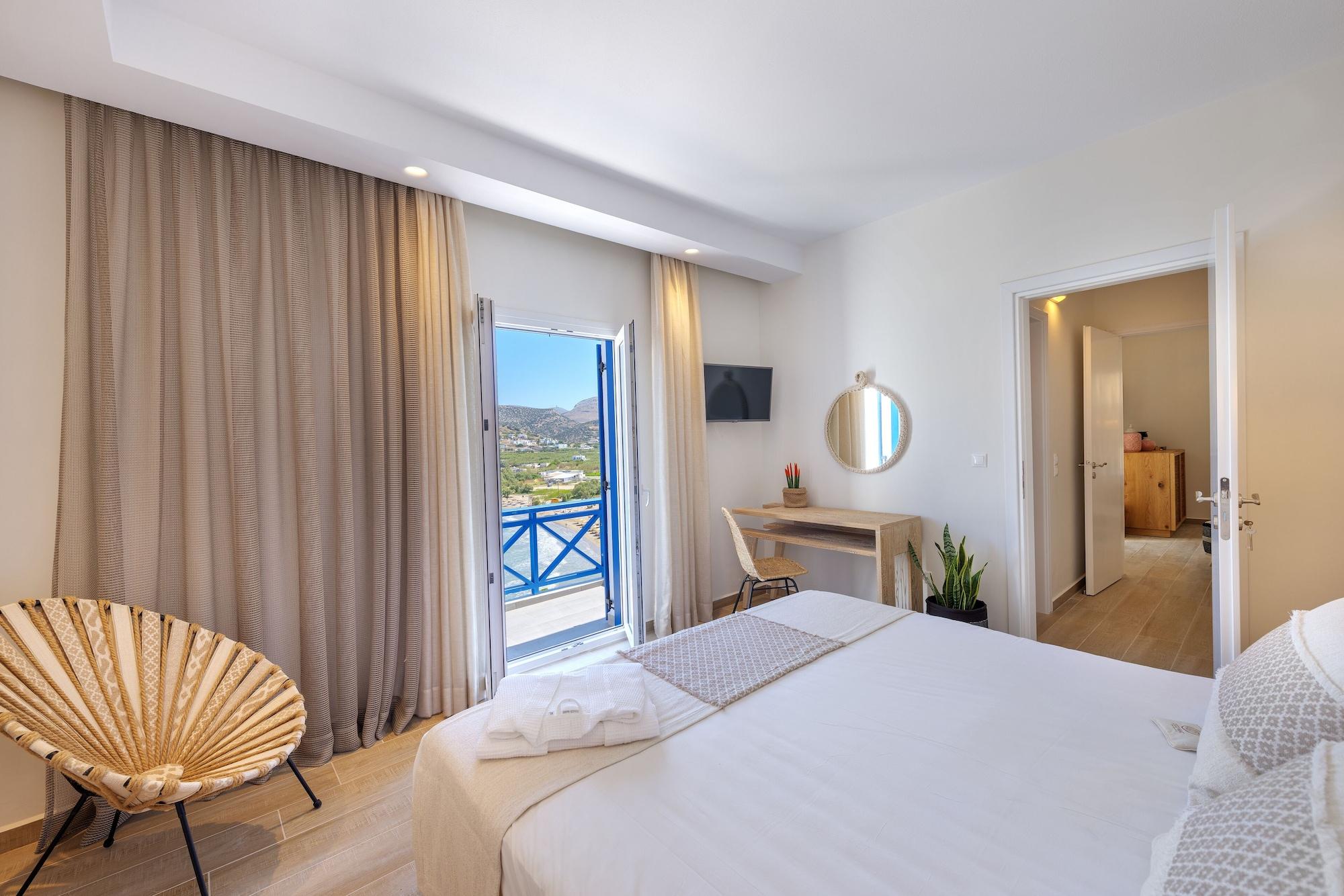 Dolphin Bay Seaside Resort & Suites Galissas Ngoại thất bức ảnh