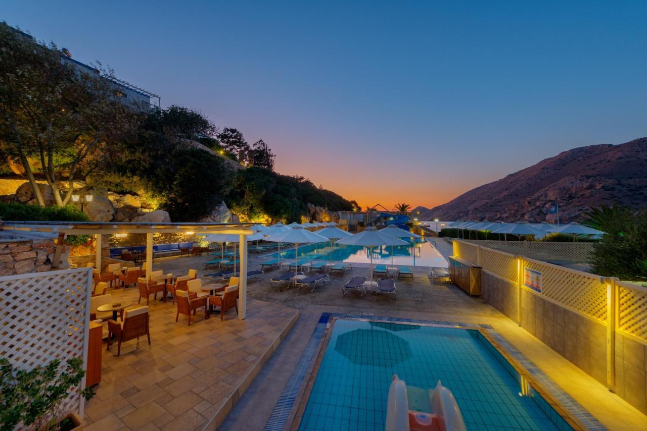 Dolphin Bay Seaside Resort & Suites Galissas Ngoại thất bức ảnh